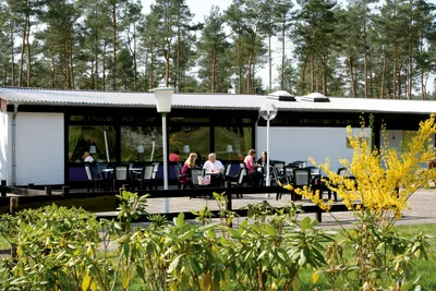 Regenbogen Egestorf- Restaurant mit Terrasse