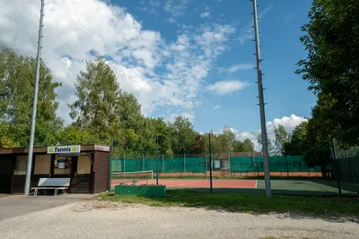 Riedsee-Camping - Tennisplatz