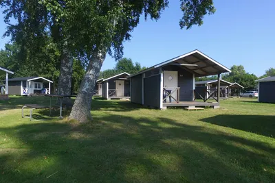 Sandbybadets Camping  - Mobilheime auf dem Campingplatz