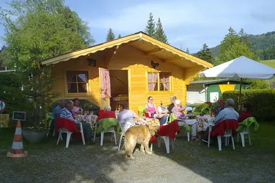 Camping Schönengrund  -  Restaurant vom Campingplatz mit Terrasse im Grünen