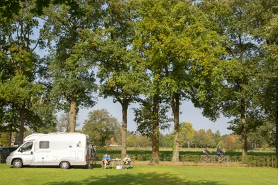 Camping Scholtenhagen - Wohnmobil- und  Wohnwagenstellplätze im Grünen