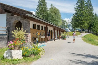 Seecamping Müller  -  Sanitärgebäude auf dem Campingplatz