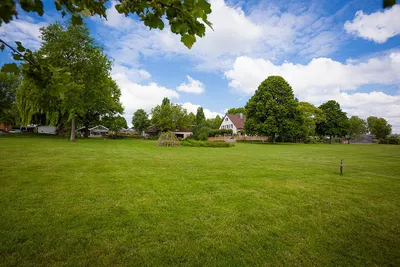 Camping Sonnenhof  Erlebnisbauernhof Der Sonnenhof - Große Wiesenfläche