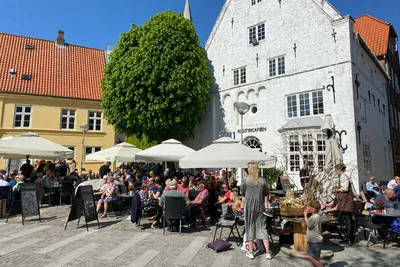 Tønder Camping  Tønder Byferie  - Marktplatz im Dorf in der Nähe des Campingplatzes