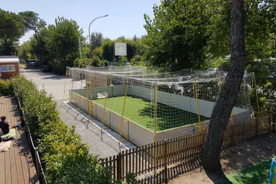 Camping Taimi  - Fußballfeld auf dem Campingplatz