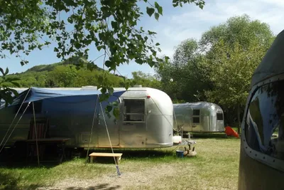 Campingplatz Unter dem Jenzig  -  Mobilheime vom Campingplatz im Grünen