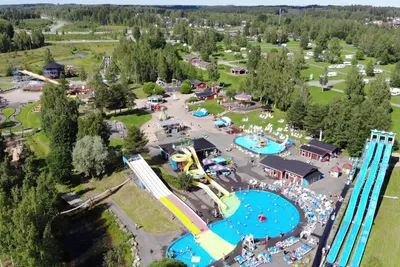 Camping Visulahti - Luftaufnahme des Campingplatzes mit Pool