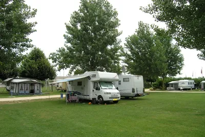 Camping Wiggerspitz  -  Wohnwagen- und Zeltstellplatz vom Campingplatz im Grünen