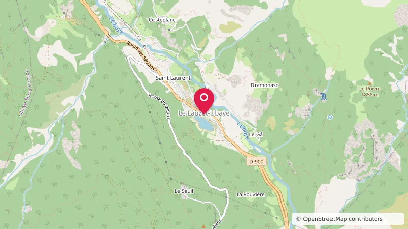 Aire de camping-car du Lauzet-Ubaye