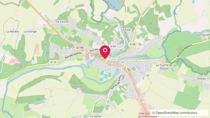 Aire de camping-car Place Clemenceau - Mareuil-sur-Lay