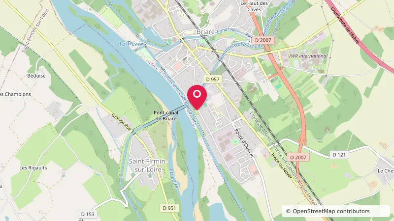 Aire de stationnement pour camping-cars Pont des Vignes - Briare