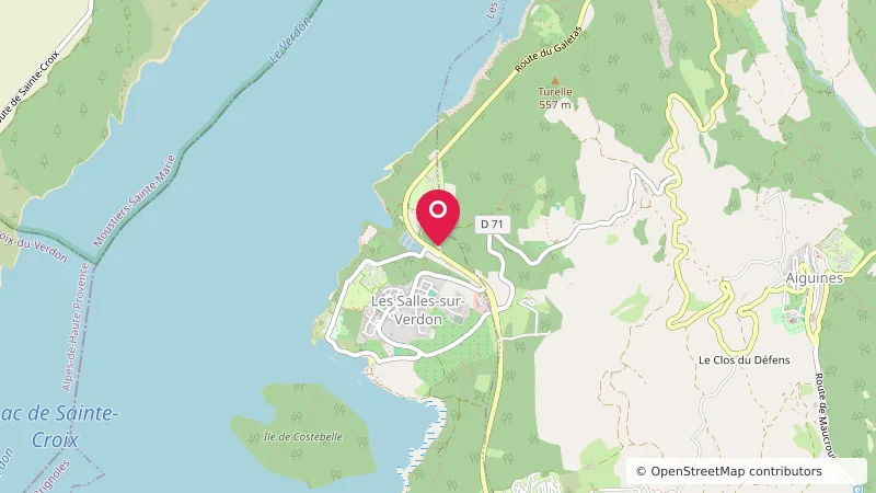 Commune Les Salles-sur-Verdon Aire de stationnement camping cars