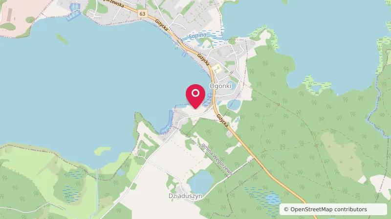Port i pole namiotowe