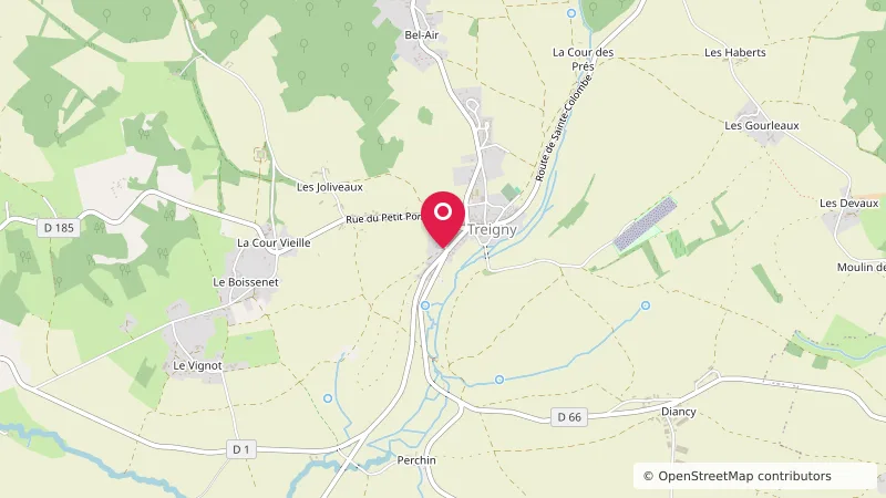 Treigny Aire de service et stationnement
